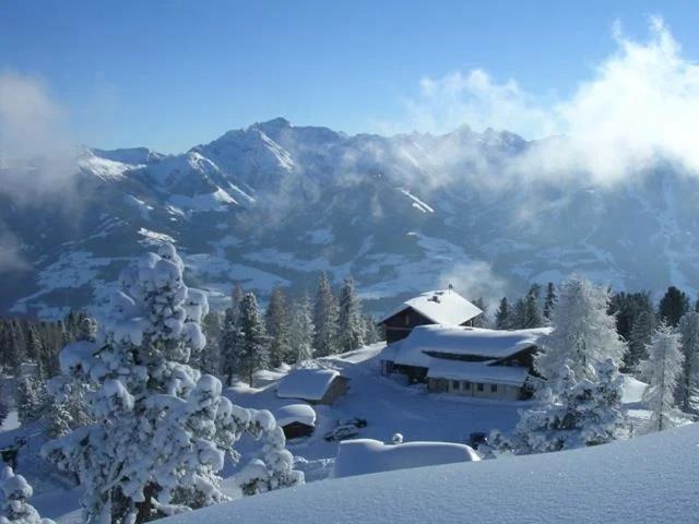 Steinerhaus Berggasthof Grobming Exterior photo